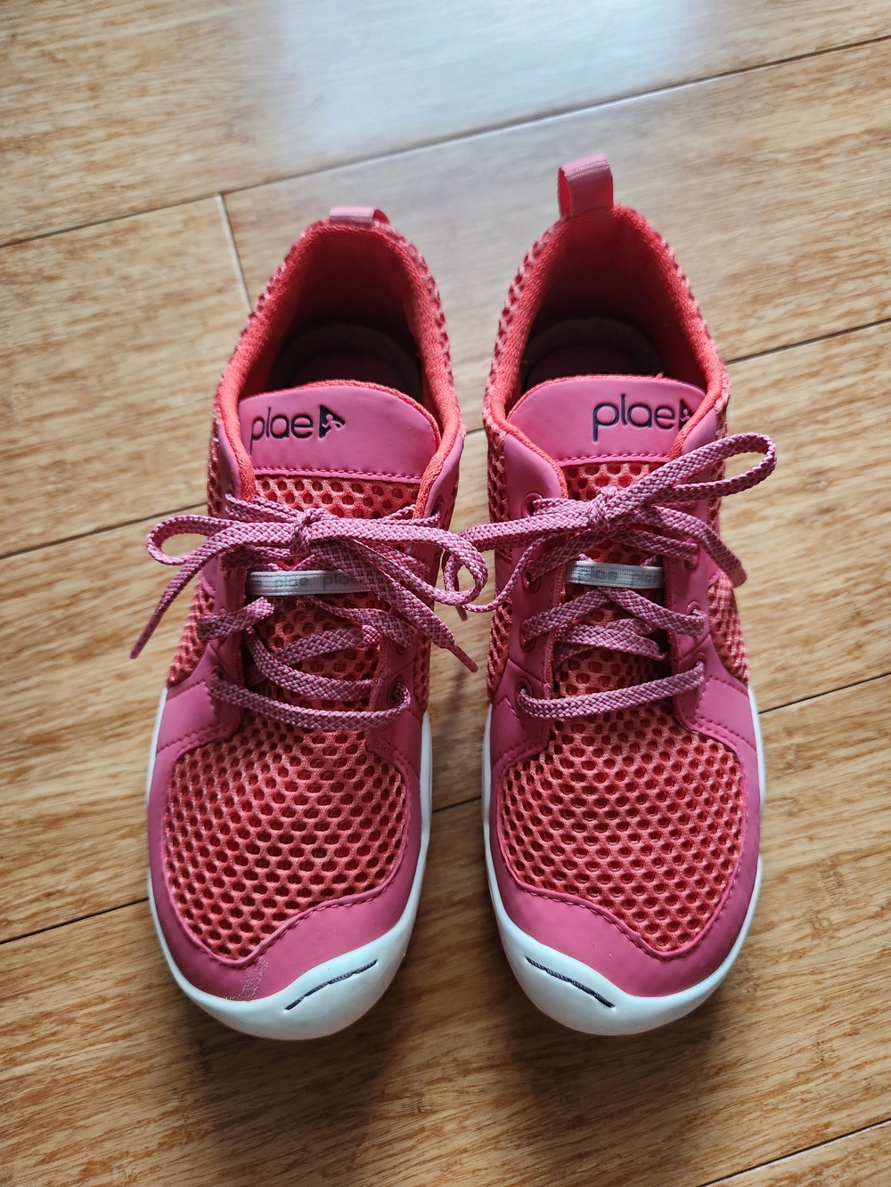 PLAE Myles Sz 2.5 Girls Coral Pink Mesh Lace-Up Athletic Sneakers